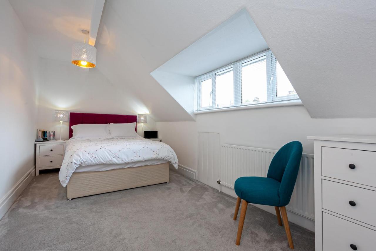 Cosy 2 Bed Apartment - Close To Leeds Centre Екстериор снимка