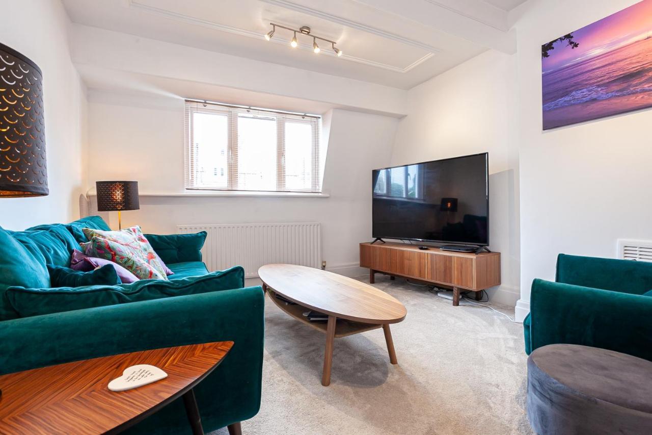 Cosy 2 Bed Apartment - Close To Leeds Centre Екстериор снимка
