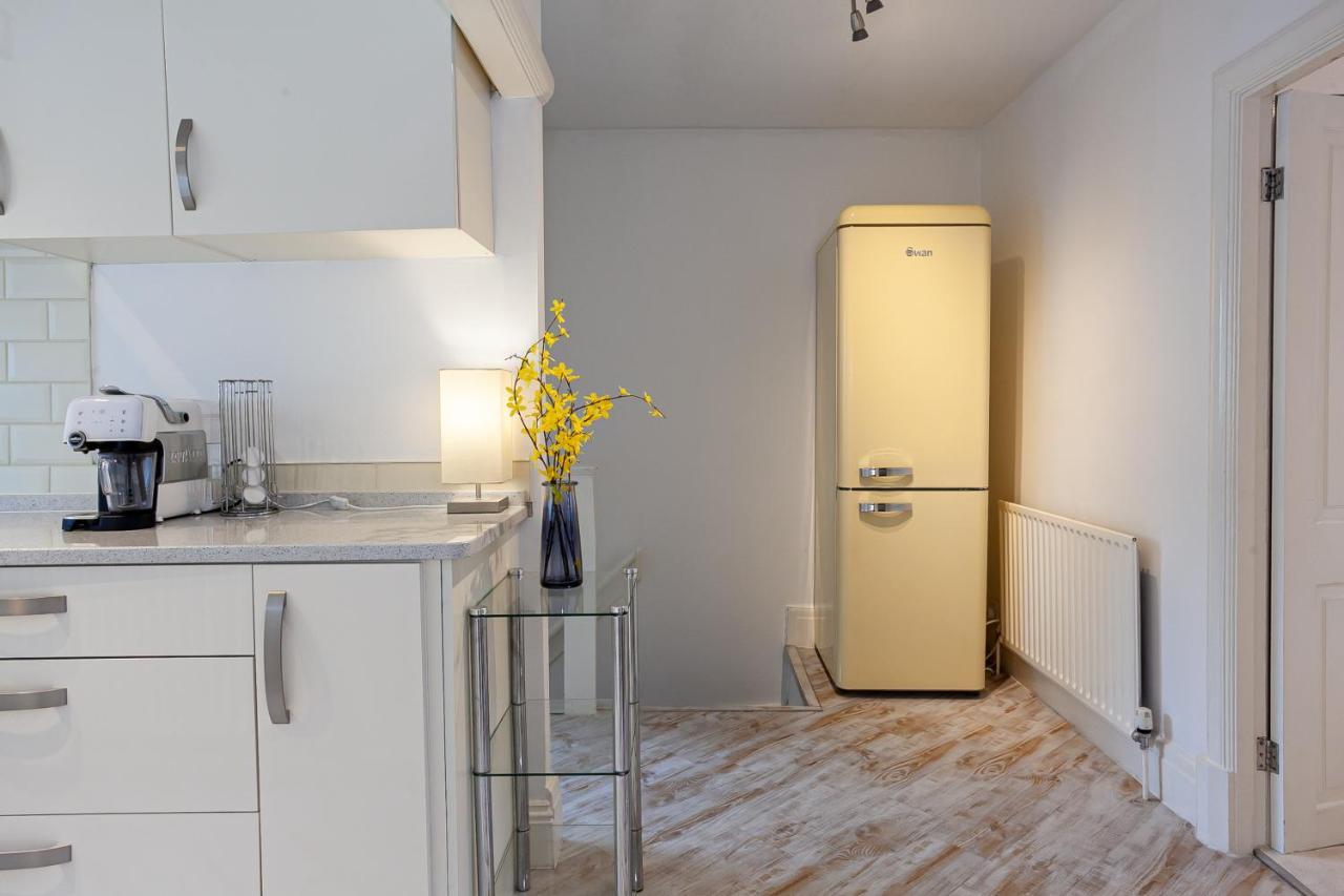 Cosy 2 Bed Apartment - Close To Leeds Centre Екстериор снимка